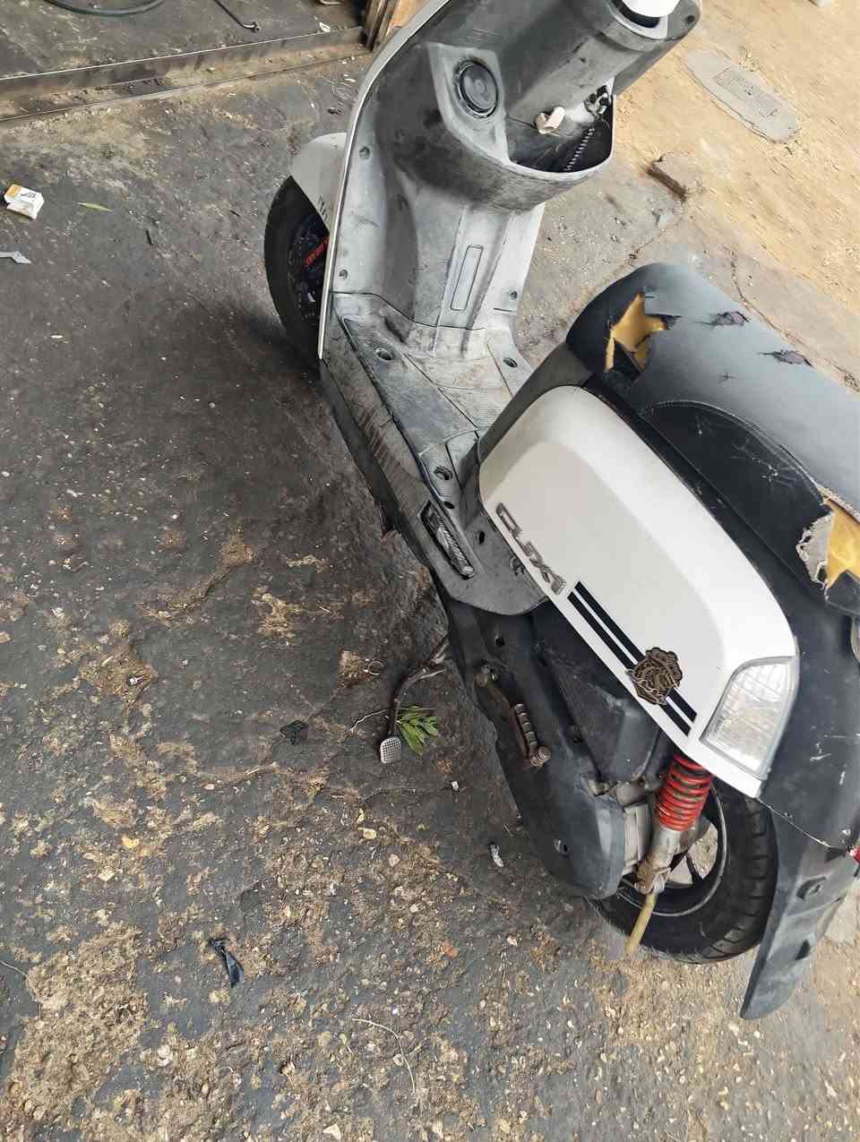 ماكس بوليسي محرك ناعم كهربائيات كله شغاله 
منغولي محوره وجاهزه ذوي الاحتياجات الخاصه شغاله وجاهزه سلف وهندر وشلعه ومعدل


**إذا كنت صاحب هذا الإعلان وتريد حذفه لأي سبب، رجاءا أرسل رسالة إلى الدعم الفني**