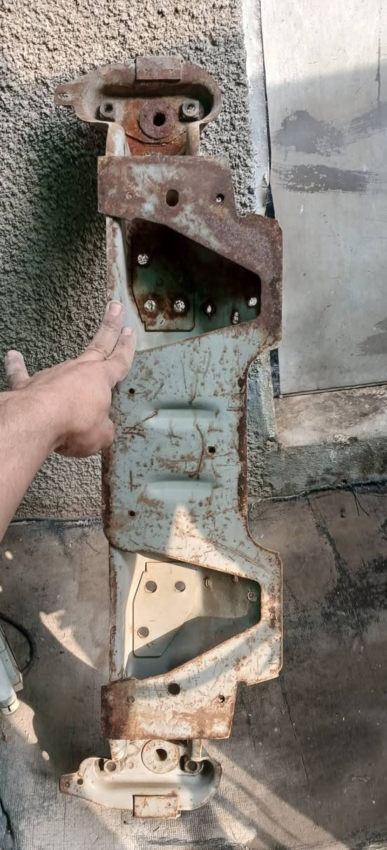 السلام عليكم مكلف بالنشر غراض فالفو مكاني بغداد حي القاهره 
 ***********
