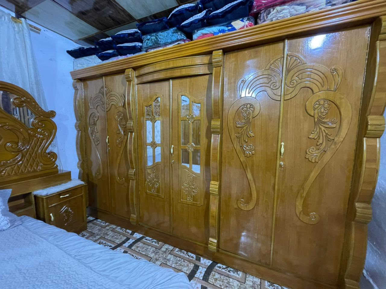 غرفه عراقي نضيفه لسعر 900 بيه مجال لعنوان زبير ***********

