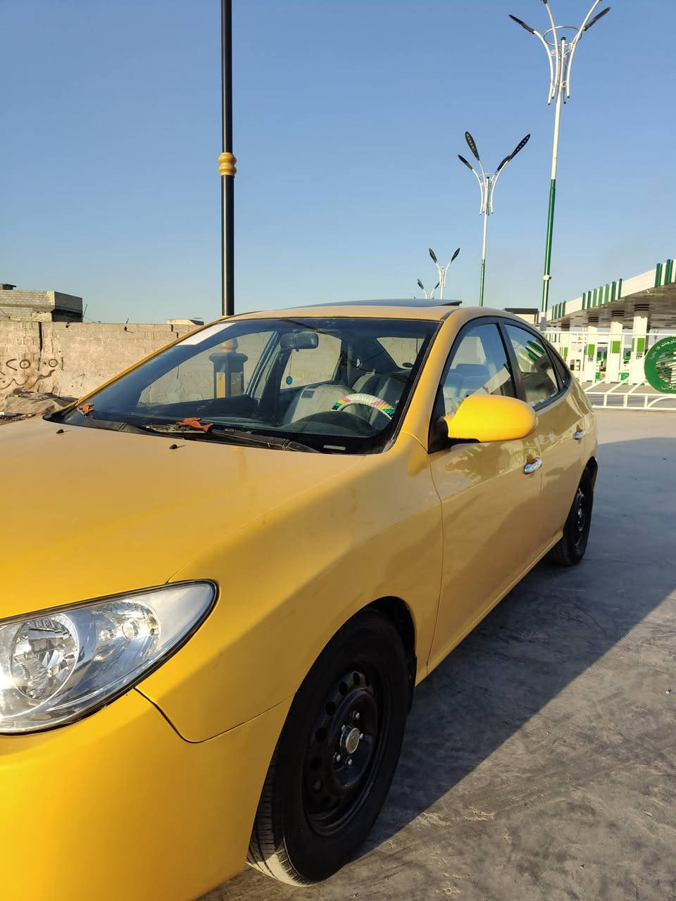 السلام عليكم ورحمة الله وبركاته النتره ٢٠٠٩ وراد امريكي حادث جاملغ الغد اليبل واحد سياره جاهزه من كلشي مصفره رقم جديد السعر ٩٠ العنوان بغداد جسر ديالي رقمي ***********
