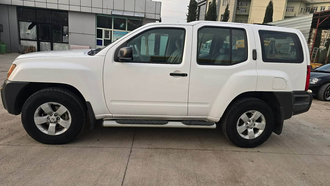 سەرەتا بە ناوی خوای گەورە و میهرەبان

فرۆشتنی خێرا

نیسان اکسترا یابانی

مۆدیل ٢٠١١

سپی

مواسفات خلیجی سفری شریکەی سەردارە سفری ئیرەیە ناو زەردە گیر تۆماتیکە و دەبل اسکل و چوار جام کارەبایی و قفل مرکزی و ئۆتۆ و زۆر مواسفاتی تر..!

نموونە لە جوانی و پاکی

گیر و مەکینە و دەبل اکسل و کارەبایی و تەبرید و تەقە و رەقە و تندوتۆلی بەشەرت

گیر و مەکینەی بەشەرت نەکراوەتەوە و دوکەل و بوخار و سەرف و چەوری بەشەرت

گیر و مەکینەی بیلادە ٦ بستۆنی مەکینە ٤ هەزارە

سەیارەکە یەک دەستە

دەعم و لیدراوی نیە بەشەرت

پیش و دوای کەپسە و سەقف و شان و چواردەوری شوشەیی

بی بۆیاخە دەعامی بۆ دەعامی بەشەرت

٤ تایە و ویلی لۆکی بیلادی لە ژێرە

هەموو گیانی لەسەر دەقی بیلادی ماوەتەوە

ئەدەواتی شریکەی هەمووی ماوەتەوە هیچی دانەگیراوە

زۆر پاک و جوان و ماوەتەوە

رەقەم و سەنەوی و ژینگە و بانی تازەیە و بە ناوی خۆمانەوەیە تەحویل و خرامە و بە ناوکردن بەشەرت

سەیارەکە کامل سیرڤس کراوە 

ماڵی دۆستە و دیناریک مەسروفی نیە

بۆ عەیب و عار پرسیار مەکە.!

شوین// هەڵەبجەی شەهید

سعری// ١٢٨ گڵا و مجالیکی برایانەی تیدایە

ئاسیا ***********

کۆرەک ***********

واتساب و تیلگرام و ڤایبەری لەسەرە.! حلبجة, السليمانية
