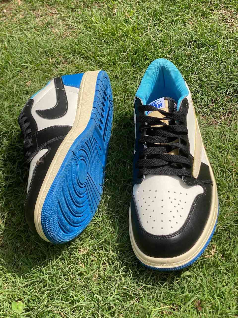 Air Jordan 1 Low متوفر ✅
الحاله: جديد بحاله الوكاله 100%
القياس: 44
السعر : 35


**إذا كنت صاحب هذا الإعلان وتريد حذفه لأي سبب، رجاءا أرسل رسالة إلى الدعم الفني**