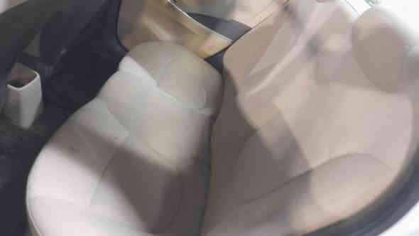 اكسنت خليجي ٢٠١٣ بيه قطع صبغ ابيع حزام قماره وبنيد كفاله تبريدصدر امامي خلفي جيدجدا العنوان بغداد العامريه او نفق الشرطه ***********
