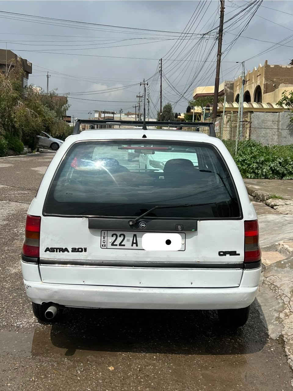 سلام عليكم أوبل استرا موديل 1994 محرك 20 كير عادي جامات اماميه كهرب ققل مركزي بور ستيرن فتحه سقف 5 ويل كب السياره وضع شركه رقم أربيل الجديد سنويه إلى 2029 السياره بدون صبغ سعر 60 و بيها مجال مكاني موصل للاستفسار اكثر على الرقم ***********.
