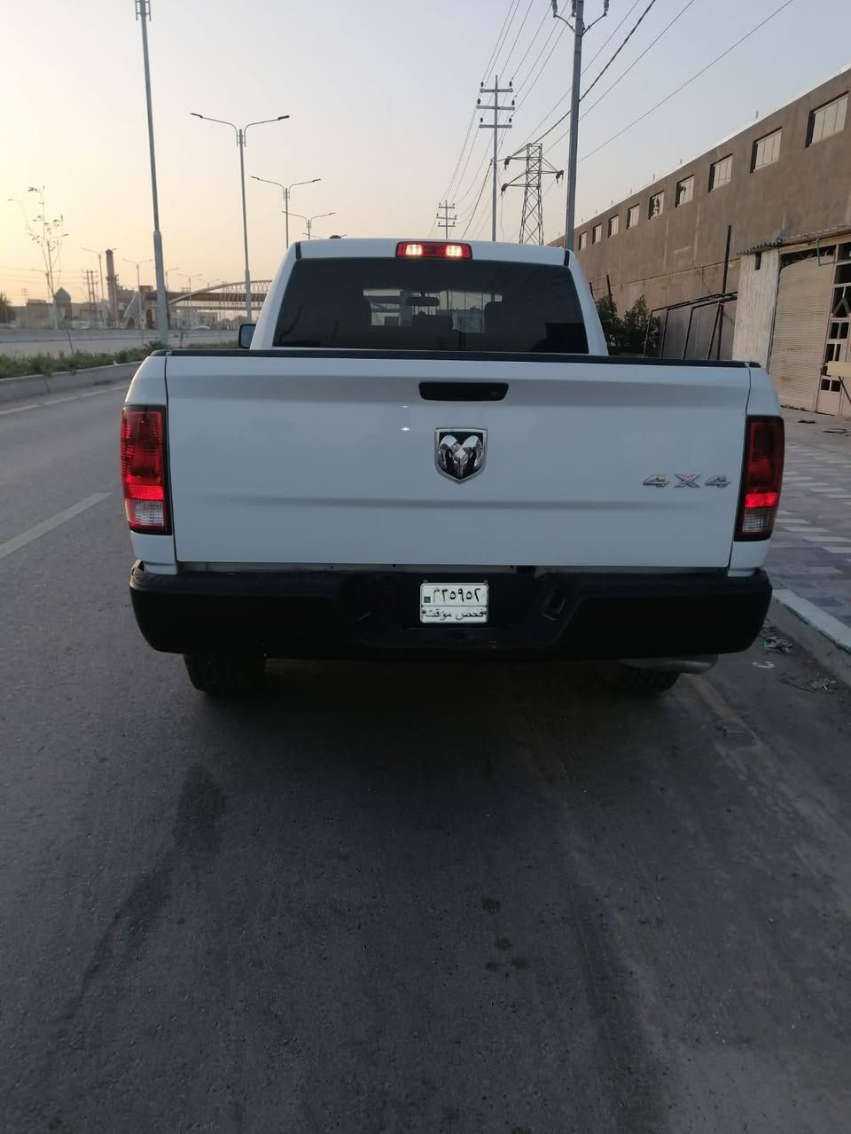 دوج رام 2023تبديل جاملغ وبنيد تصليح درجة اولى السعر 170 موديل 23
***********
