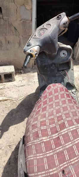 سلام عليكم  دراجه سكنس نثيه 140 شوف عينك ابيعه كوم حديد  سعر150 مكان الدوره  *********** متواجد وتساب
