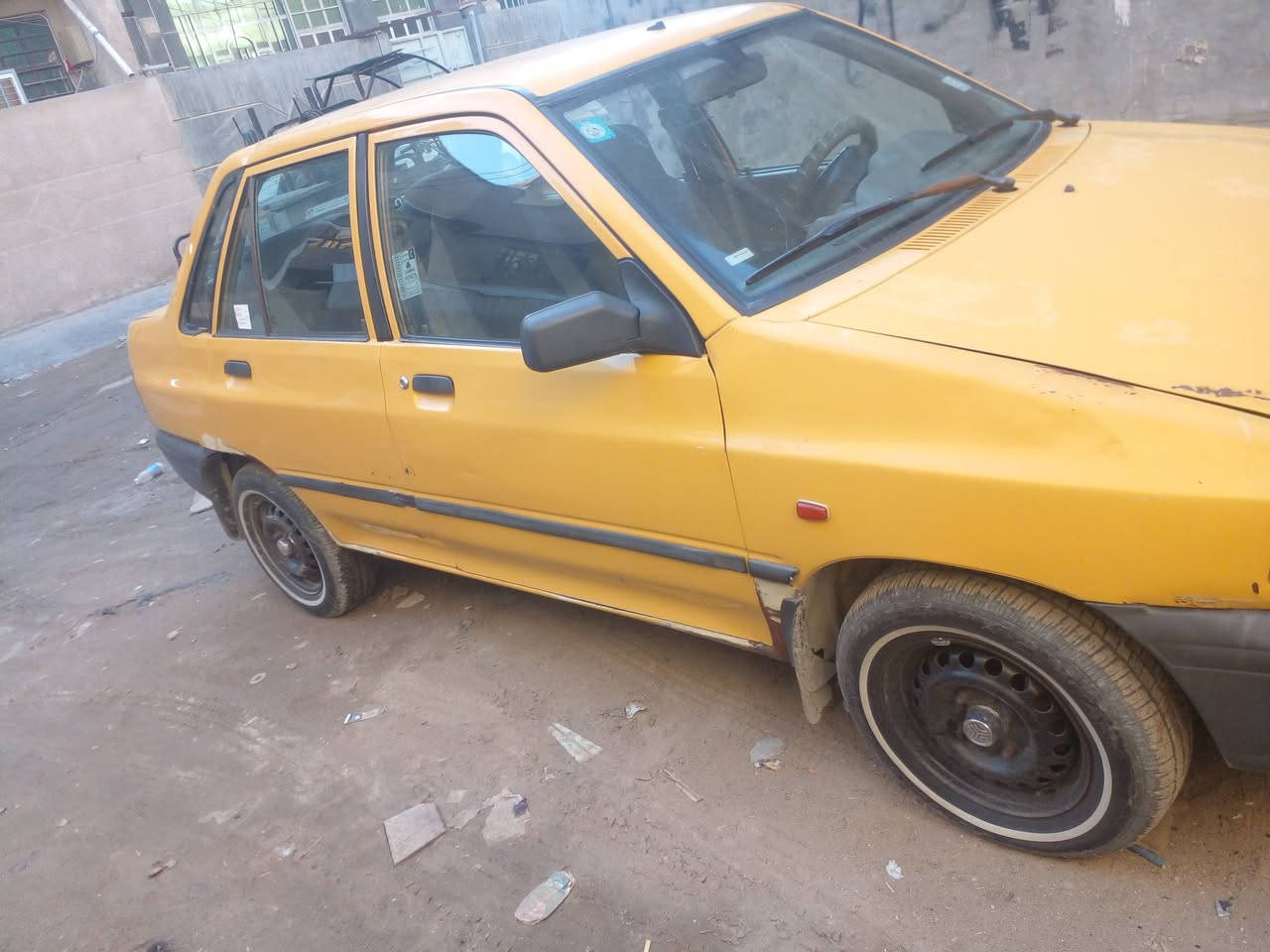 السلام عليكم سايبا 2012 سيارة مكفولة شاصي محرك نضيف سيارة على الفحص تكسي ما مشتغلة طخة شوي بالجاملق اليمنى سنوية بسمي 

الرقم:***********
