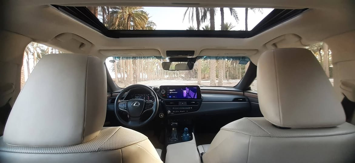Lexus_ES300_2023
السلام عليكم. 

#للبيع_او_مراوس_بيك_اب_او_سيارة_عالية

#Lexus_ES300_2023

#وارد امريكي رقم #بغداد_مميز 
----------------------------
#المواصفات 🏅🥇
هايبرد
فتحة سقف 
بصمة
رادار °390
تحديد مسار 
مثبت سرعه 
حساسات أمامية وخلفية وجانبية
تحذير النقطة العمياء 
كشنات جلد كهرباء تدفئة تبريد 
ذاكرة خزن المقاعد 
تبريد قطعتين مناخ منفصل 
تحكم لمس
شاشة تدعم اندرويد أوت أبل كار بلي 
شحن وايرلس 
نظام #اقتصادي_عادي_رياضي
أنظمة قيادة متعددة 
باقي المواصفات موضحة بالصور 
----------------------------
#ضررها بنيد بدون دواخل مبدل نفس اللون اصلي 
#قطعتين كلير
----------------------------

السعر 💰 (( 255$ )) 

اعتذر ما اجاوب خاص 

للاستفسار الإتصال 

***********
***********
