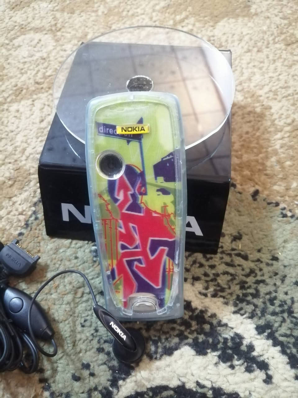 ب٤٠
نوكيا ٣٢٠٠
جهاز كلو شرط مع بطاريه اصليه وشاحنه وسماعات اذن


**إذا كنت صاحب هذا الإعلان وتريد حذفه لأي سبب، رجاءا أرسل رسالة إلى الدعم الفني**