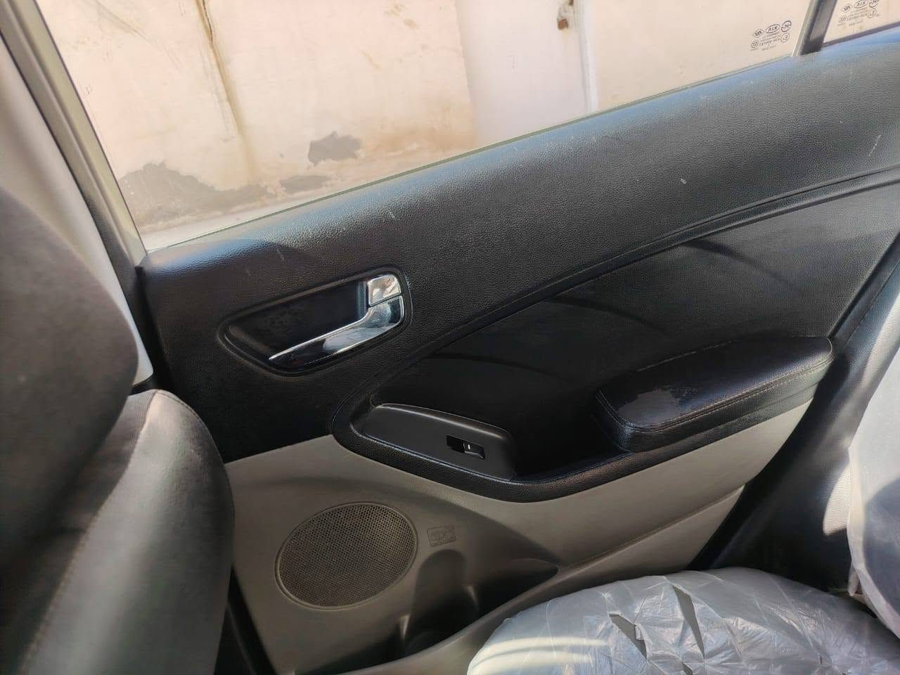 فورتي موديل 2015 ضرر جامرلغ وبونيد بدون دواخل  مناقصه اي شي جاهزه استفسار اتصل *********** مكلف بل نشر
