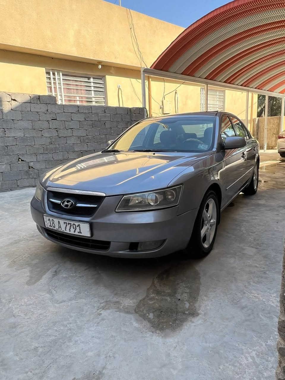 السلام عليكم سوناتا 2006 محرك 3300 مامفتوح أمريكي مصبوغه احزام بدون معجون بدون فتح  حادثه جاملغ خشم البنيد
فول موصفات
تحكم ستيرن جهتين
شاشه كامره
داخل جلد
سياره كلش حلوه وبالخير ع الياخذه
معروضه ٨٨ وبيه مجال المكان البصره القرنه للاتصال ***********
