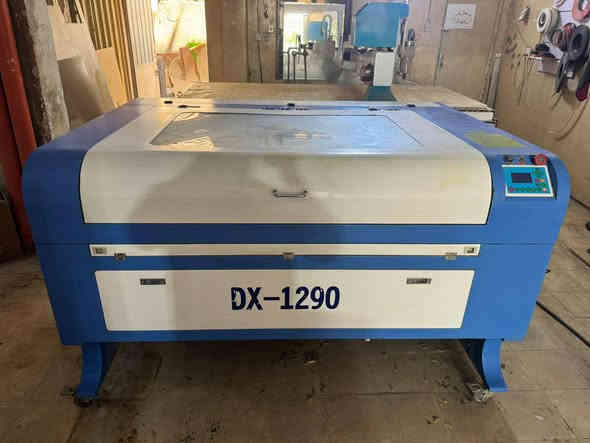 CNC ليزر للبيع كامله بقص بيه بس التيوب ( الغاز ) 
للتواصل ***********
