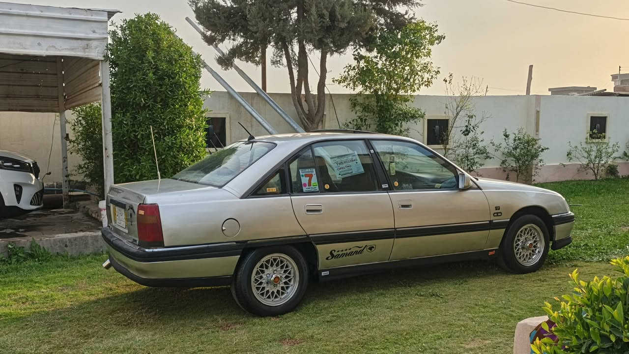 يالله السلام عليكم أوبل اوميكا للبيع موديل 92محرك2000بلادي أصل تبريد   سياره مال جناي ترايك 200كهربايات من دعاميه للدعاميه سماعات كله شغاله رونات شغاله كيلو متر تخم تاير جديد سياره جديده بمعنى الكلمه جاهزه  للخير مكاني الرمادي السعر 38وبيها مجال رقم الهاتف‏‪***********‬‏ وبل خير ع إلي يأخذها سياره احله من الصور
