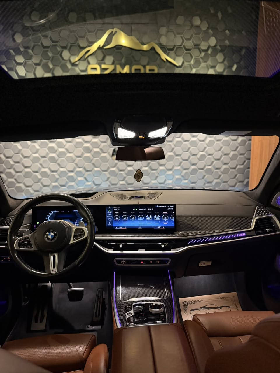 ‎طلب خاص شركة العروش
BMW X7 M60i individual 
‎السيارة فول مواصفات ١/١ مواصفات خاص شركة العروش 
‎٨ سلندر توين توربو ☄️
‎  الموديل : 2023
‎ماشية : ٤٠ الف كيلو فقط
لون مميز ازرق كاربوني طلب من الوكالة
مواصفات السيارة 
سكف رولز
تاير خلفي تفتر
‎جگات تصعد و تنزل 
‎رادارات ٣٦٠ درجة 
‎كاميرات ٣٦٠ درجة 
‎حساسات امامية + خلفية 
‎رادار النقطة العمياء 
‎كشنات جلد + مساج + خزن + هيتر + تبريد
‎نشرة داخلية متغيرة ambient lighting 
‎داتا شو head up display 
‎بانوراما sky lounge View 
‎ابواب شفط
‎پردات ( ستائر خلفية )  
‎گير كرستال 
‎ريڤيرس اسست 
‎اوتو بارك 
‎اوتو ستارت 
‎اوتو هولد 
‎صندوق كهربائي 
‎لايتات ليزر متكيفة 
‎سماعات bowers wilkins 
‎كروز كونترول متكيف 
‎
السيارة مرقمة و جاهز تحويل او وكالة بشرط

‎سعر: 770$ ورقة
للاستفسار: *********** 
العنوان: السليمانية المعارض الجديدة شركة ازمر اوتو معرض رقم ٣٤
