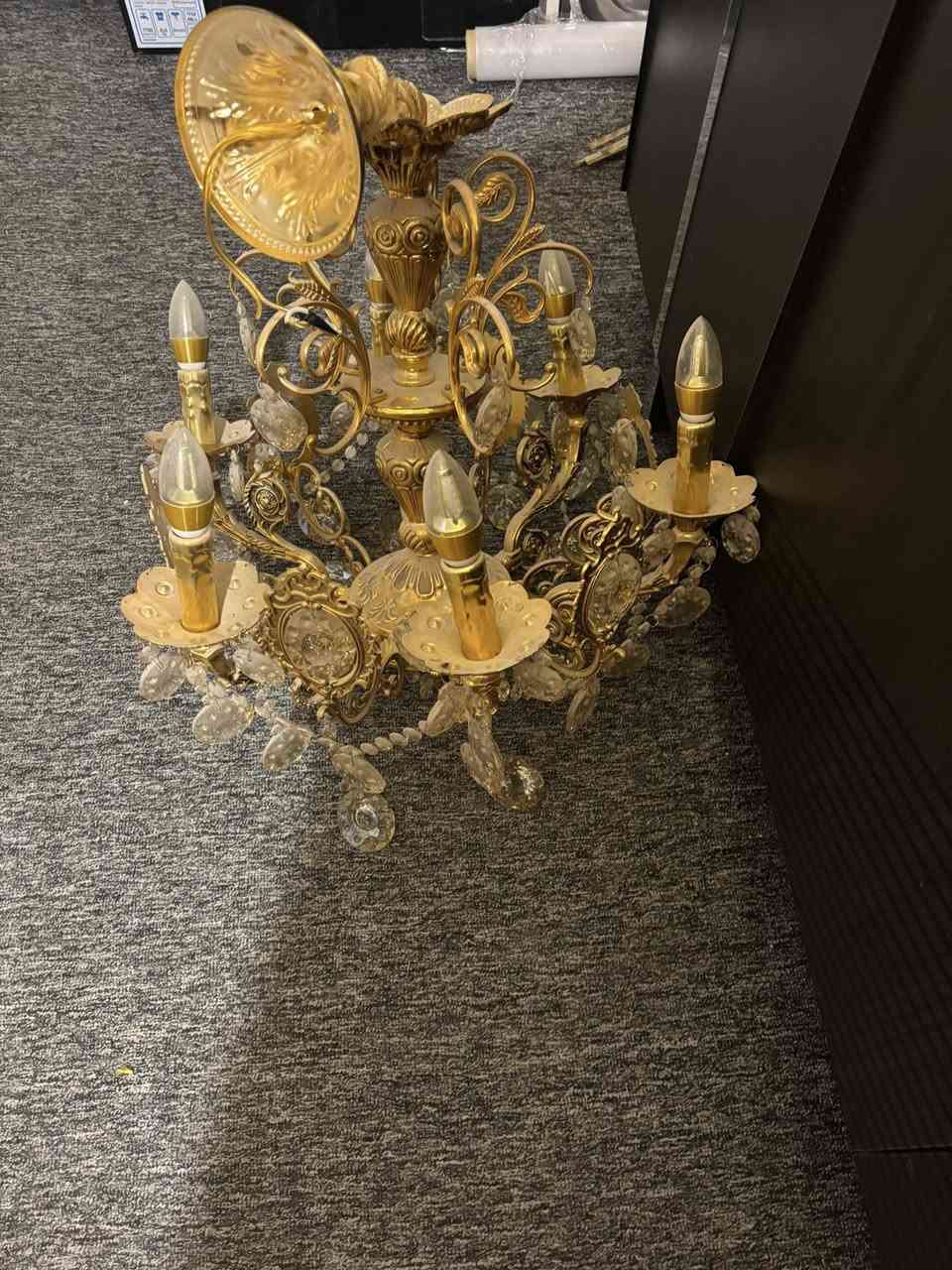 ثريات للبيع زوج مع براكيتات عدد ٣


**إذا كنت صاحب هذا الإعلان وتريد حذفه لأي سبب، رجاءا أرسل رسالة إلى الدعم الفني**