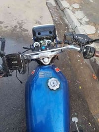 دراجة سونيك 4 كير محرك نضيف ما مفتوح صوته ناعم  بس بيها نقوصات دشبول و...