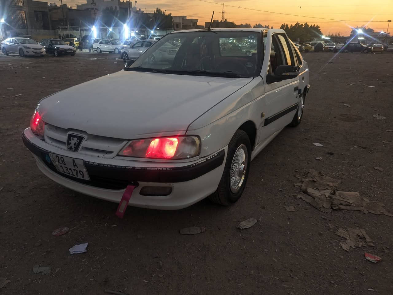 السلام عليكم بيجو بارص 2012 للبيع سعر 38وبيه مجال سياره راعيه بنجف ورقهمه نجف  تحويل مباشر رقم دولي جديد كير وحرك خير من الله اترايك للبصره زوج تايرات سياره عوزه حداديه خلفيه ومنظومه تبريد عاطله مكاني بغداد الدوره رقم هاتف ***********
