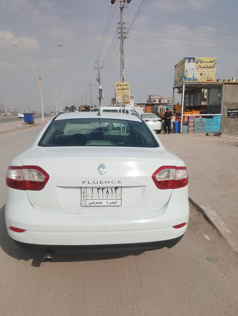 رينو فلونس موديل 2013 محرك قبق اصفر المرغوب مبدل بيها بنيد وباب ومدكر اتصال *********** او واتساب السعر 57 وبيها مجال قليل اخوان بلا زحمه عليكم اليكسر بالسعر يعبر المنشور ورحم الله والديه لان كلشي موجود بالسوك البصرة, العراق
