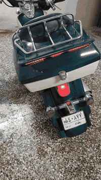 دراجه شادو 400 للبيع مرقم بغداد بسمي بيها نواقص قليله 16 ورقه وبيها مج...