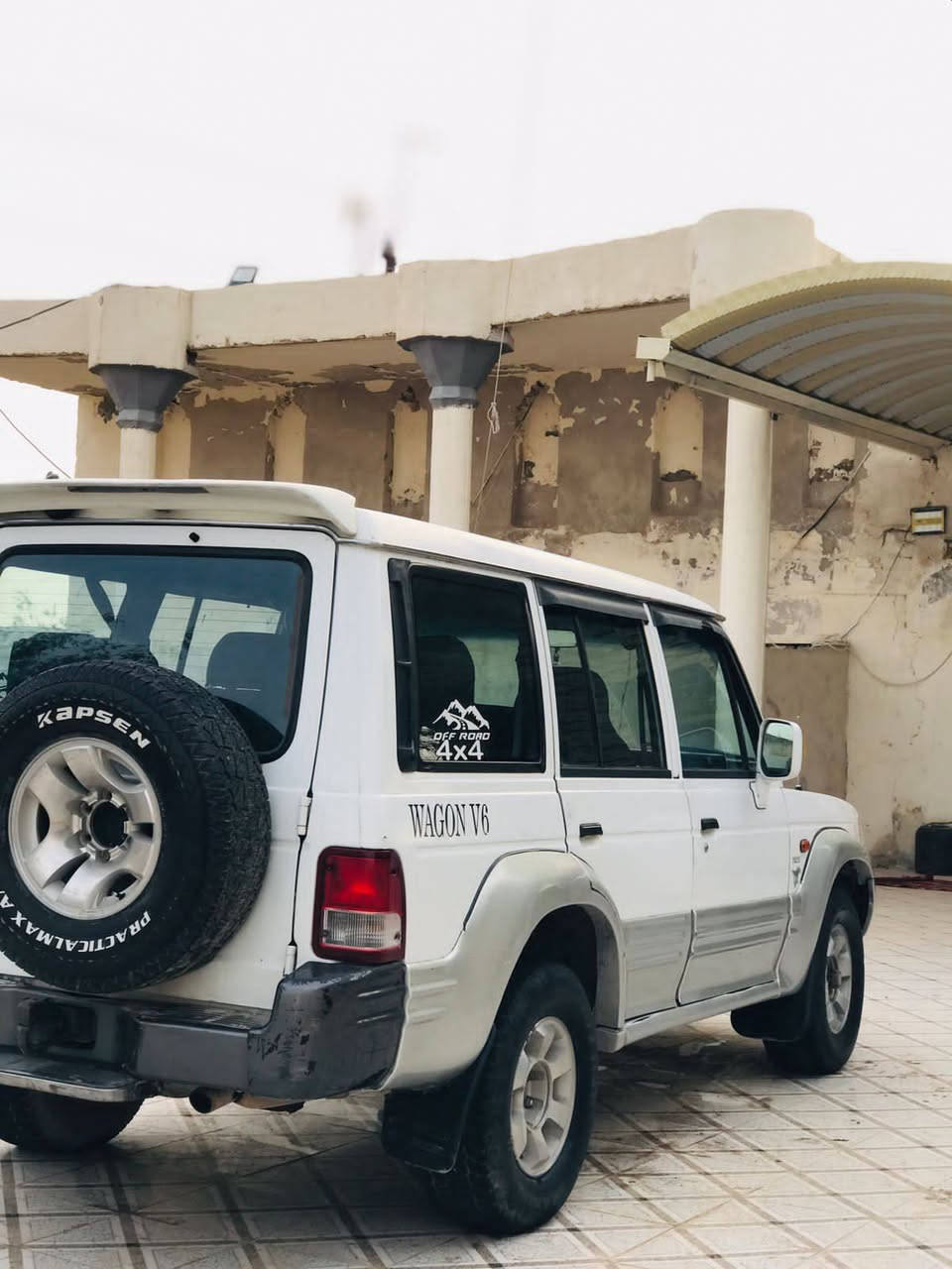 سلام عليكم كالوبر موديل 2001 رقم سليمانيه محرك كاز استاركس كير عادي مكفوله من ضربه وصبغ واخياسات كهربائيات كله شغاله باتري جديد راديتر كارتون
مكان سياره المثنى قضاء الخضر
الشراي يتصل 
سعر مناسب ***********
اخوان الورق صاعد راح انزل من سعره
اريد اكسر السوك حلالي وبكيفي
