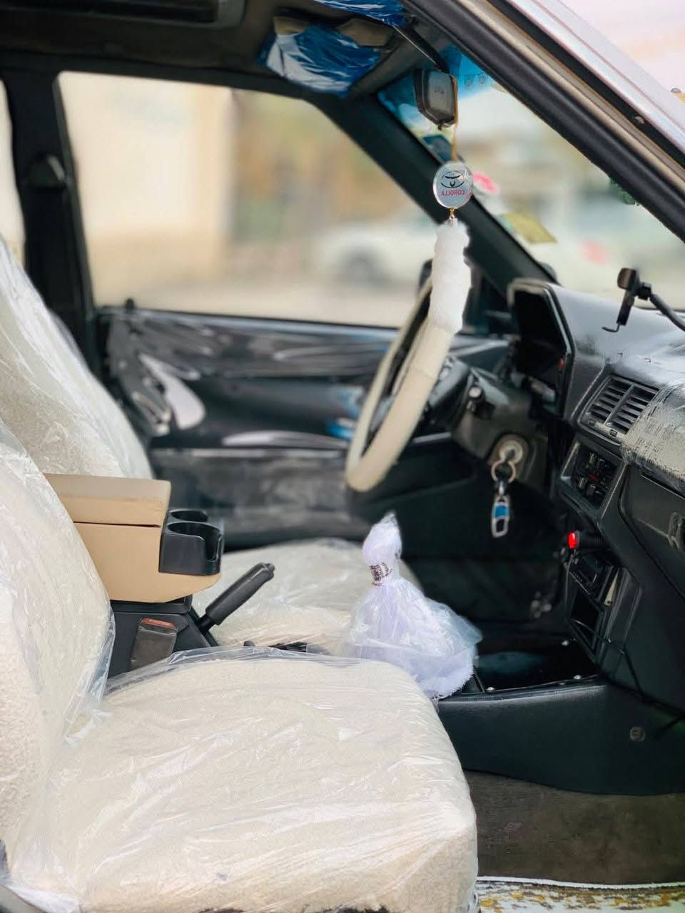 سلام عليكوم سياره مازده لبيع موديل 88 سنويه جديد شرط تحويل وكاله 24 ,بي مجال بيع مستعجل ***********
