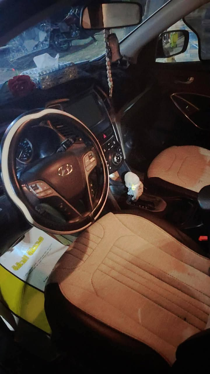 سلام عليكم ورحمة الله سنتافيا  2018 ضرر بسيط رقمه اربيل الوكاله موجوده عندي سياره كلش نظيفه وجديده تخم تاير جديد حداديه جديده صدره جديده اتراي زيرو سياره مال جناي ربع مااذب عليه دوشمه جديده ماشيه97 بس والله يكلك السياره جديده السعر 145 وبيه مجال بسيط بس الشراي يتصل مكاني كربلاء الحر *********** حته منشوري مال جناي مو مال شراي ع كدي
