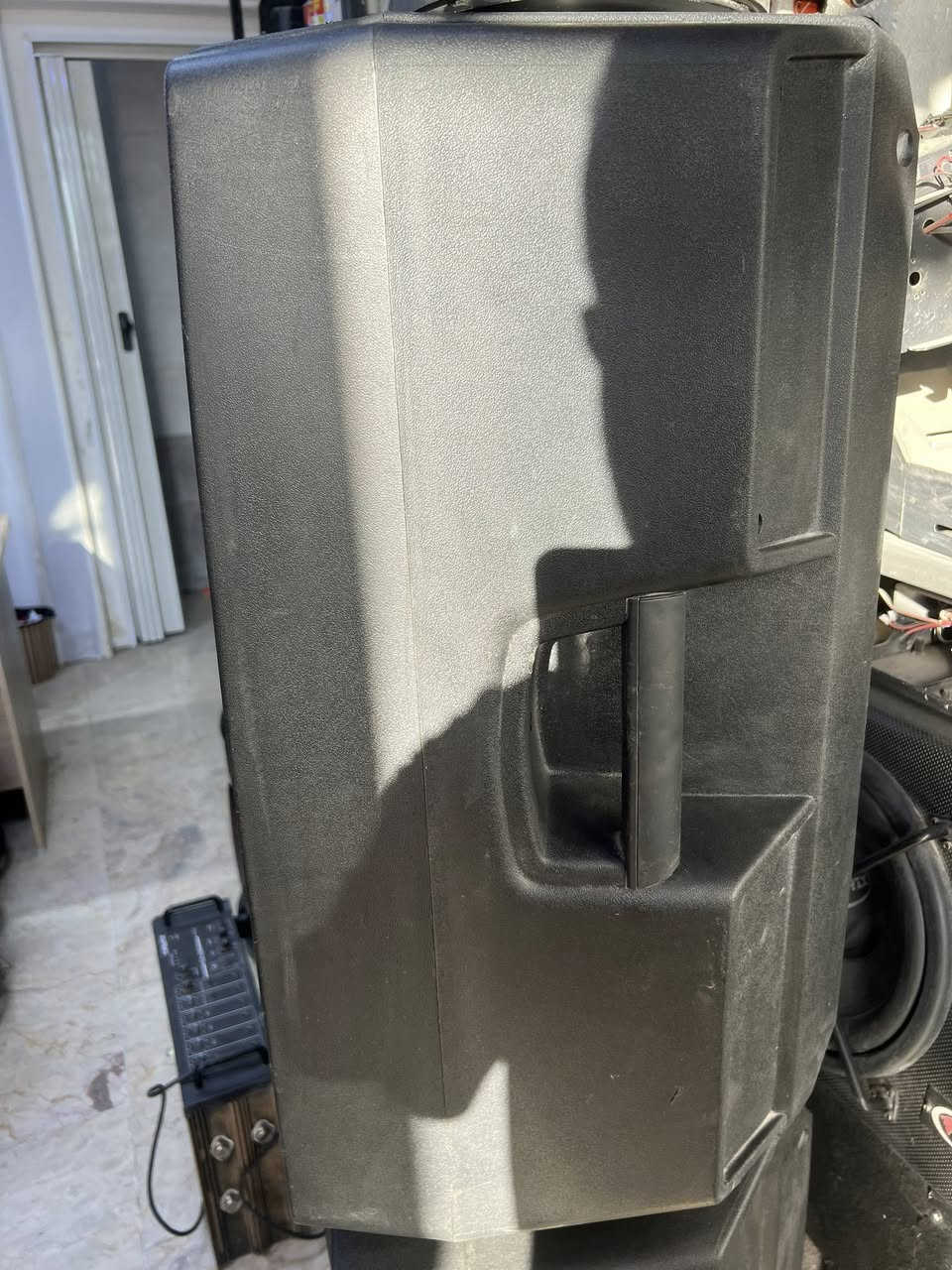 اجهزه وسبيكرات اصليه للبيع العنوان بغداد التفاصيل داخل الصور 
***********
