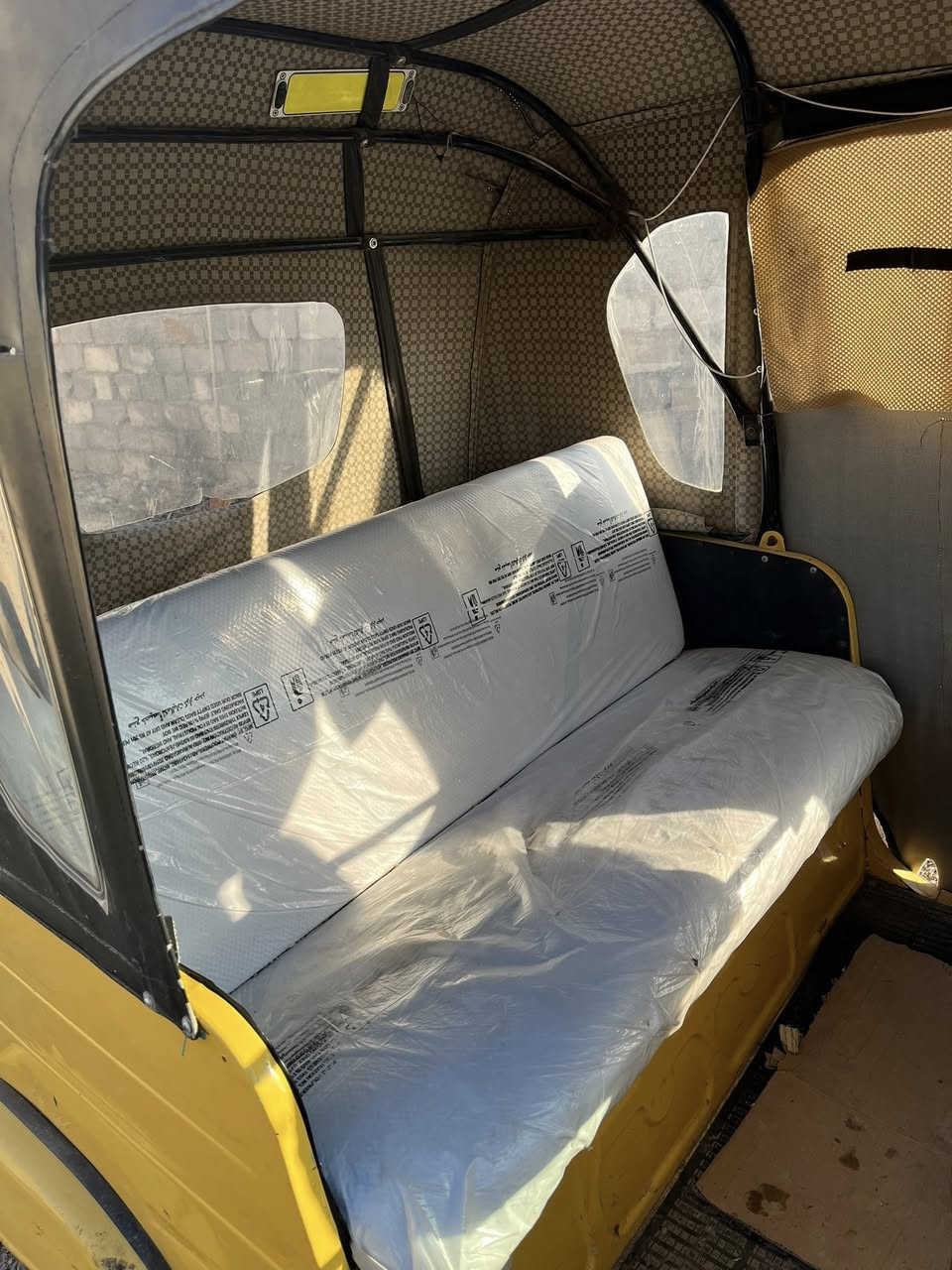 السلام عليكم للبيع تكتك موديل 2018 بغداد باسمي تحويل مباشر العنوان ابوغريب للتواصل ***********
