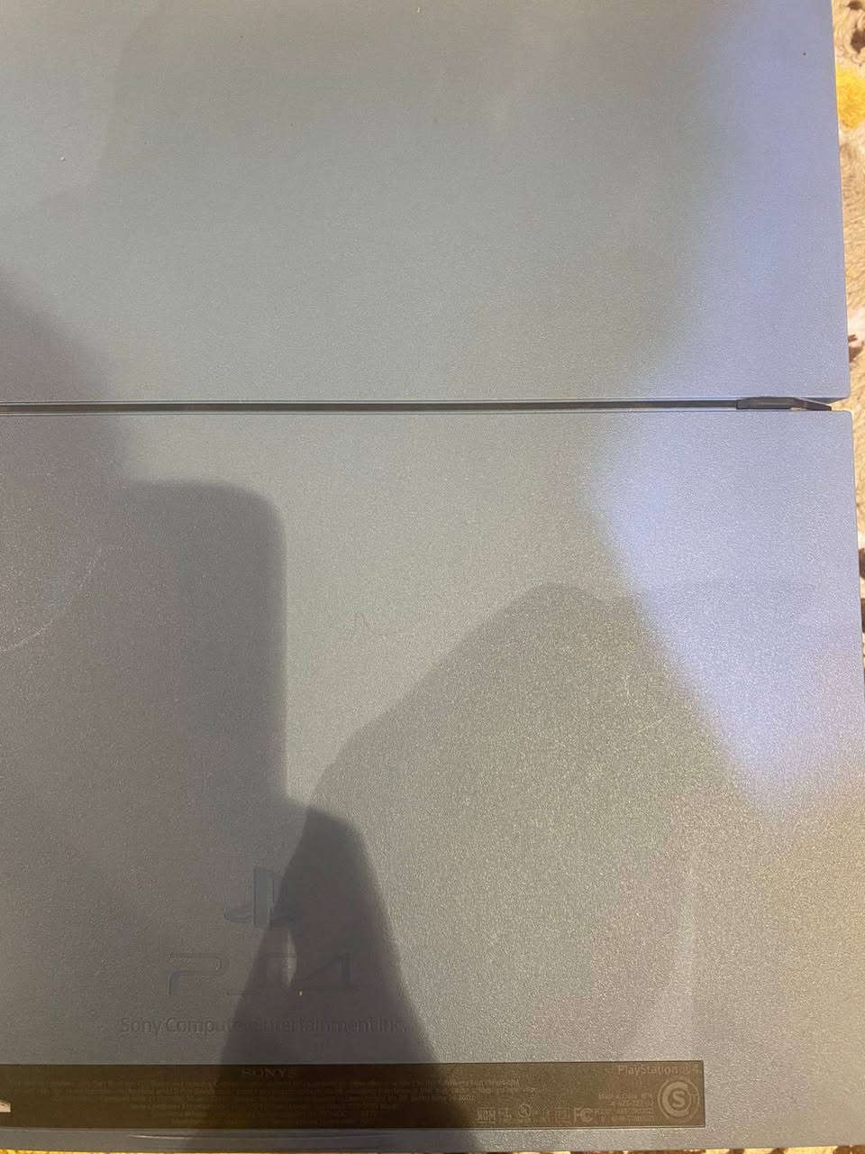 سلام عليكم
PS4 Limited للبيع
شباب بلي ستيشن 4 نسخة انشارتد 825 مهكر شباب امانة الله البلي ادائه اسطوري تشغل من الصبح لليل    متسمعلة صوت ولا يحمه الجهاز لامفتوح ولا مصلح تفحص وين ميعجبك صارله عندي فترة قصيرة
ونضافتة كدامكم
ويا كامل ملحقاته 

سبب البيع ماعندي وقت اله
مكانه نجف
***********
