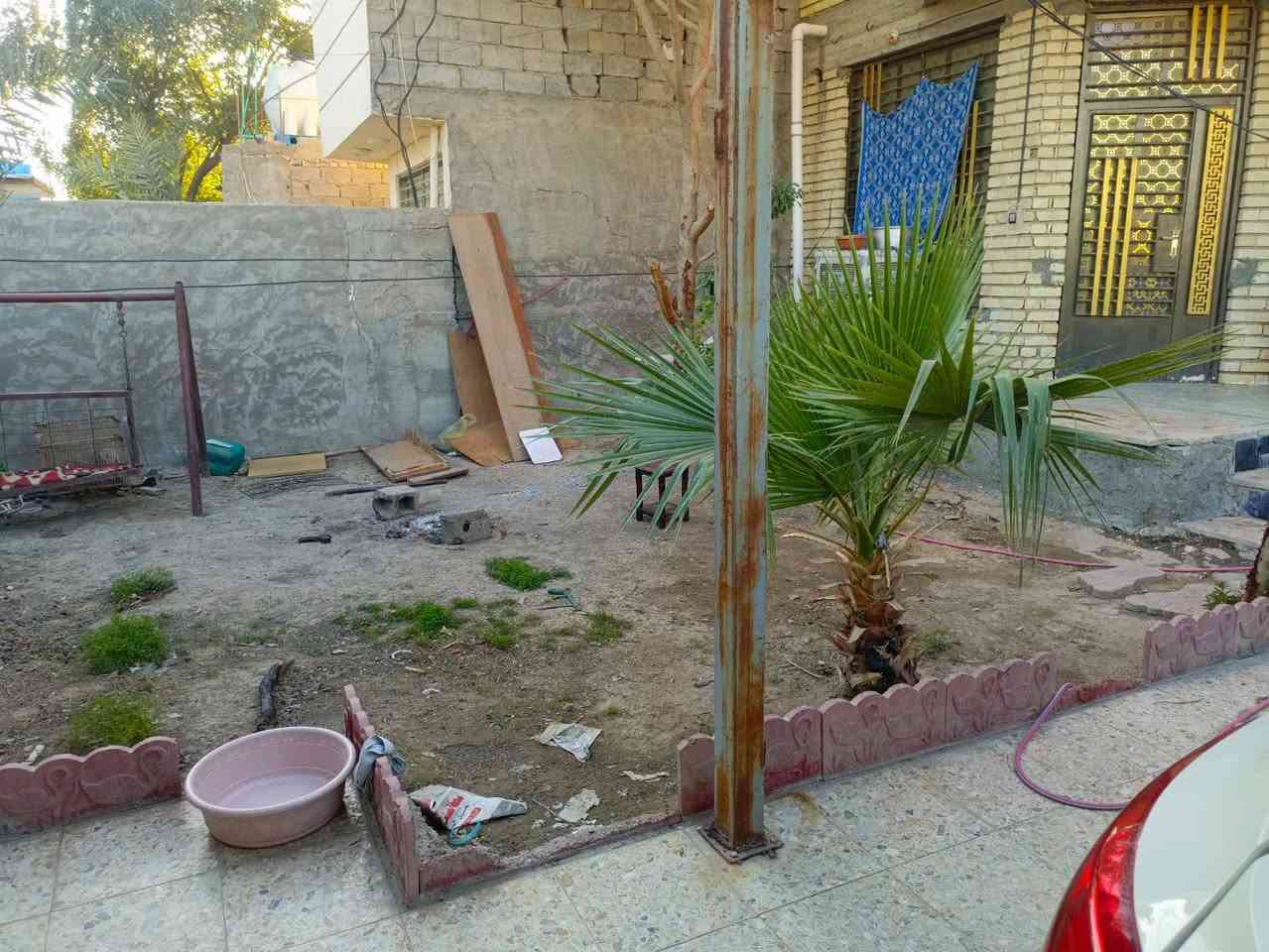 سلام عليكم  بيت للبيع الشعلة الدوانم المساحة ٣٥٠ متر 
واتساب ***********
