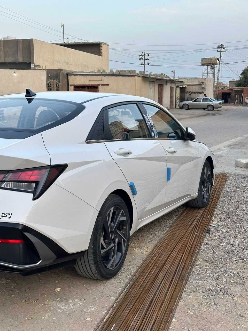 السلام عليكم سيارة النترا 2024 تجميع صيني فول
رقم اربيل 

ماشية 35

محرك 1500دبل نوزل 

بصمه

فتحه

شاشه

كامره خلفيه

حساس امامي وخلفي

سايد بريك كهرباء 

اوتو هولد

اربع أنظمة قيادة

لد نهاري لايت زنون

تبريد خلفي

مكان السيارة ذي قار

السعر 145

الاتصال ***********
