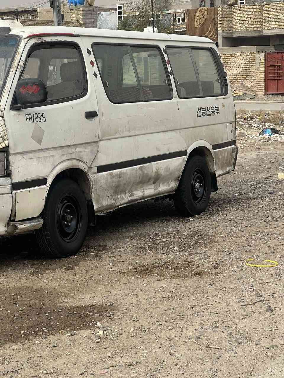 السلام عليكم سياره للبيع   مكينه كير اكسن خير من الله مكينه فيفتي ٢ونص تخم تاير الشراي يتصل السعر خاص***********
