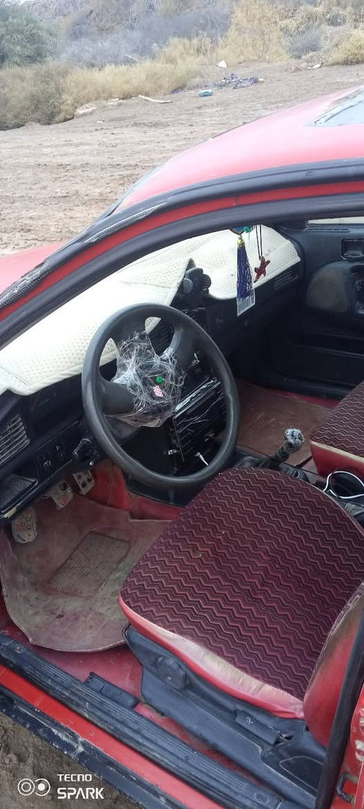 سياره انتره للبيع رقم بغداد انكليزي بسمي  سياره داخله هزه ومصفره ***********
