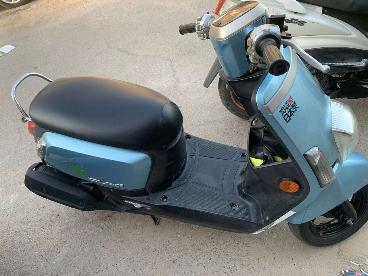 ‏بوليسي دراجة نظيفة مكاني بلديات السعر 900 وبيها مجال***********
🏍️🏍️
