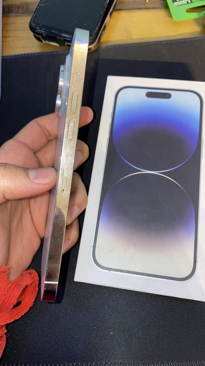 ايفون 14 برو ماكس ذاكرة 256 بطارية 98 وتر ممفتوح شرط كفالة نضافه 100‎%‎ دبل شريحه السعر 800 وبيه مجال


**إذا كنت صاحب هذا الإعلان وتريد حذفه لأي سبب، رجاءا أرسل رسالة إلى الدعم الفني**