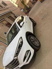 توسان 2018 خليجي جديدة وجاهزة رقم  بغداد بيها باب السايق صبغ السعر 150...