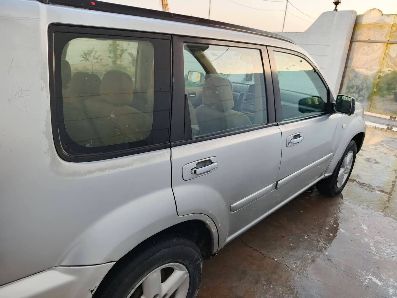 سلام عليكم 
نيسان اكس تريل للبيع رقم بغداد بسمي سنوية جديده سياره حلوه ونضيفه السعر ٦٥
رقم الهاتف *********** مامتواجدع الفيس اتصال فقط
