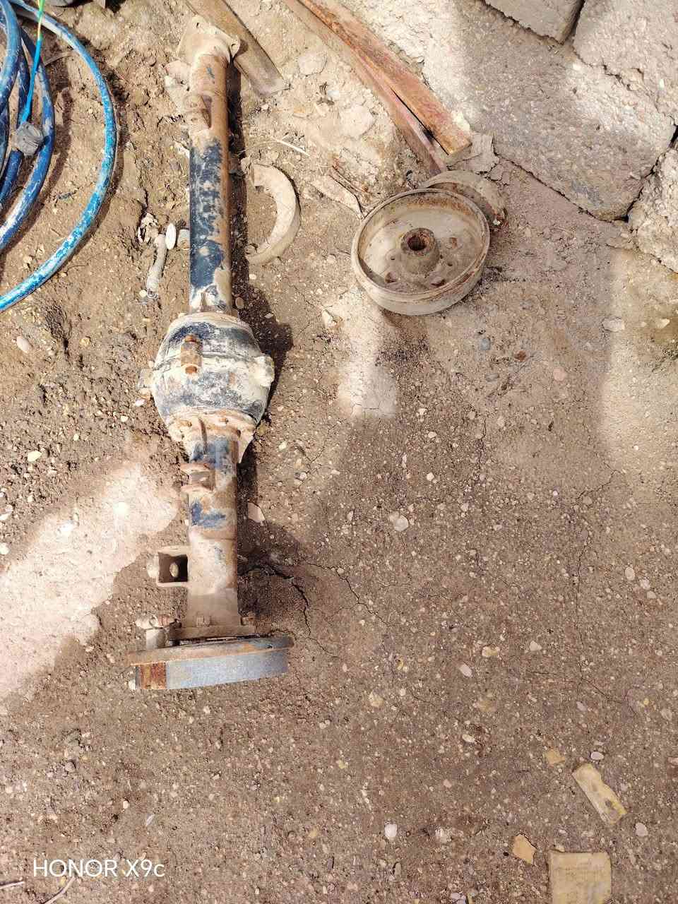 سلام عليكم اكسن ستوته للبيع مال امتيار ما بيه شفتات وطاسه وحده بيه كايم مكان النجف ابو صخير سعر100 مو شراي لا يتصل ***********
