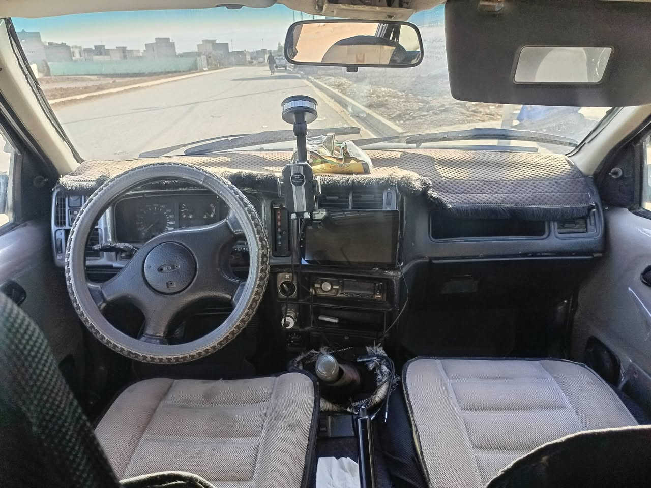 السلام عليكم رمضان كريم
سيارة فورت موديل 1992/صبق جمالية طخم تايرات جديد كير محرك شرط دخلها نظيف شرط الوكالة او التحويل رقم الماني سيارة نضيفة
رقم هاتف ***********
السعر 26 بيها مجال الطيبين
