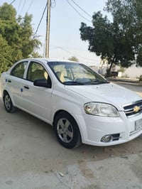 آفيو ٢٠١٣ • محرك ١٦٠٠ • رقم نجف