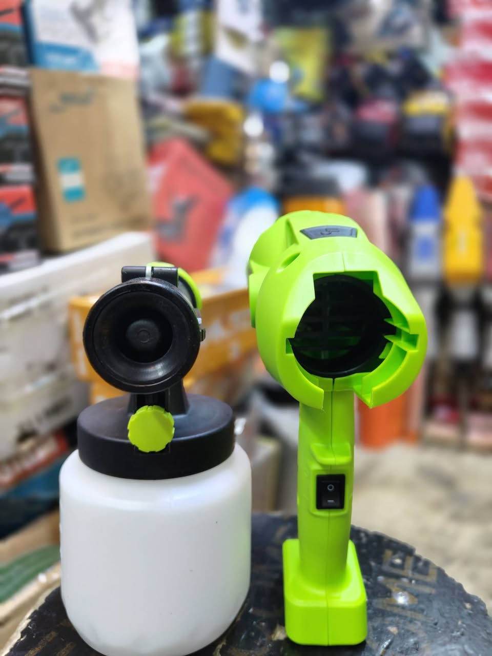 معرض ماشاءالله
بإدارة / علي الصفار

پم كمپريسر صبغ كهربائي من ماركة. {{  VIDO }}

🟠 ڤيدو ماركه اوروبي منشأ صيني درجه اولى
🟠 الواطية 350W واط
🟠 قوه الدفع 700ml/min 
🟠قطعتين

🚛 توصيل مجاني لكافة محافظات العراق

👈 للحجز ارسل لنا __ اسمك __ عنوانك __ رقمك للصفحه
او اتصل برقم التالي ***********
للأستفسار ايضاً راسل الصفحه او اتصل برقم الهاتف

📍تعالوا شرفونا بمكانا: كركوك _ شارع التربية القديمة_ مقابل مصرف النور
