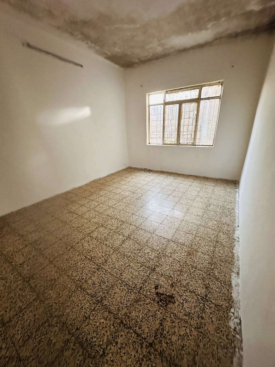 شقه للايجار
حي السكر قرب مجمع الاوربي 2
غرفتين نوم +استقبال+صحيات+مطبخ+هول
للاستفسار خاص او على الرقم 
***********
***********
متوفر واتساب
