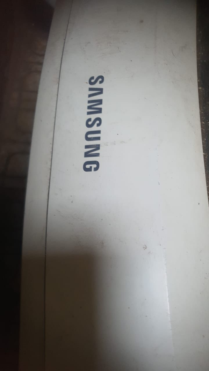 السلام عليكم للبيع خساله اخت الجديده السعر 200 الف مكاني بغداد ***********
