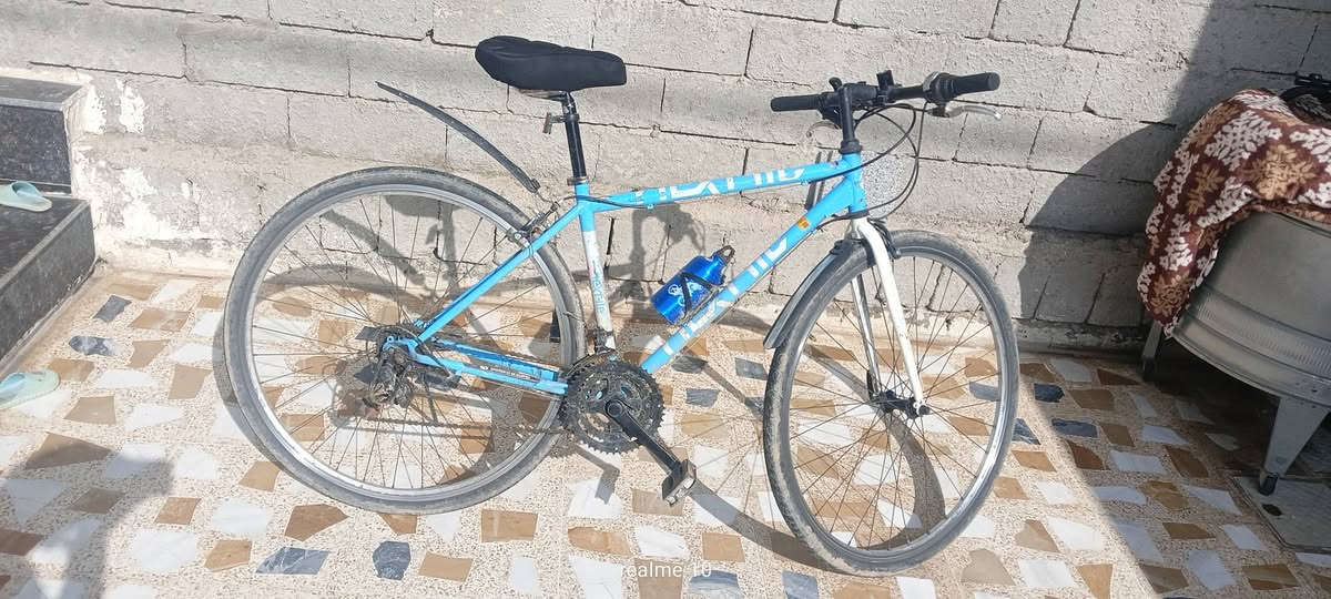 اسلام عليكم بيع مستعجل باسكل سباق حجم 700Cكلشي شغال تايرات جدد عنوان موصل حي الميثاق السعر 100 قفل لا تعاملني ***********
