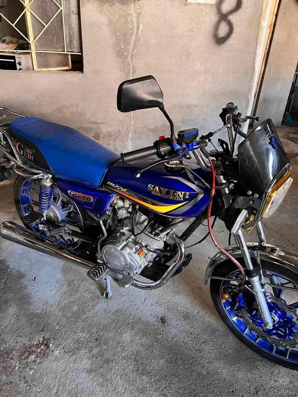 🏍️ بۆ فرۆشتن – ساڤین 200cc مۆدێل 2025
ماتۆرێکی ساڤین (Savin) 200cc، مۆدێلی 2025 بۆ فرۆشتن.

✅ زۆر خاوێن و پارێزراوە
✅ هیچ کێشەیەکی نییە، ئامادەی بەکارهێنانە
✅ مەکینە نەکراوە هی دەستی خۆم بووە ئێستا سەیارەم هەیە بۆیە دەیفرۆشم دەنا مەیلی فرۆشتنم نیە وە بلۆتۆزی لە خۆیەتی ناو شاشەی سەماعەیە❤️❤️

💰 داوای نرخ: 850,000 دینار
🤝 مەعامەلە لەسەر نرخ دەکرێت

📍 شوێن: سۆران

📞 بۆ زانیاری زیاتر یان بینین:
***********
