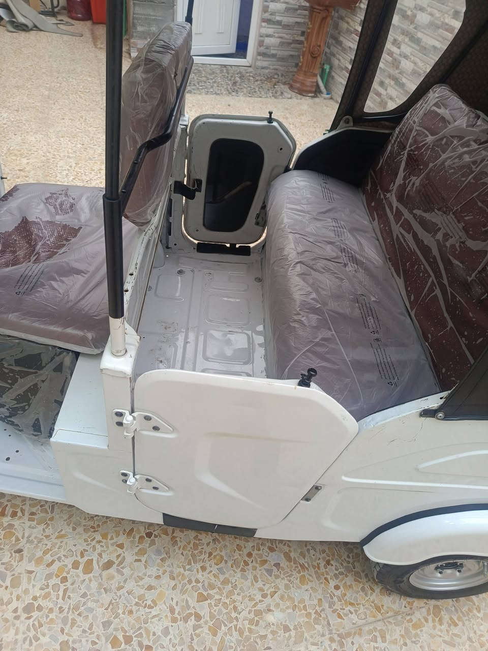 السلام عليكم تكتك البيع موديل 22شهر7رقم وسنوية تحويل مباشر تكتك حلوه كبل الشارع  مكاني بغداد حي نصر تخم تأير جديد تراي فول *********** متواجد على الفيس الشراي يخابر
