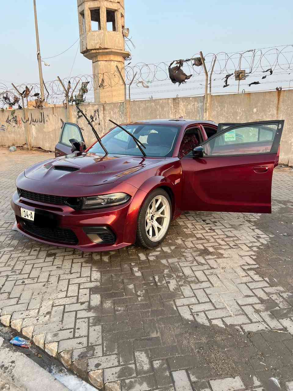 مساء آلخير جارجر موديل 2018 اصل
رقم بصره ) حادثها جاملغ وبنيد وارد امريكي ) مكينه 5700 RT) 
تبريد ❄️ 
تخم تايرات 100/100
حداديه 100/100
السيارة جاهزه من كل نواحي جديده 
مكاني بصره حي الأصدقاء) 
(*********** )
وتساب سيم كارت🌹
السعر (185) وبيها مجال الشراي )
