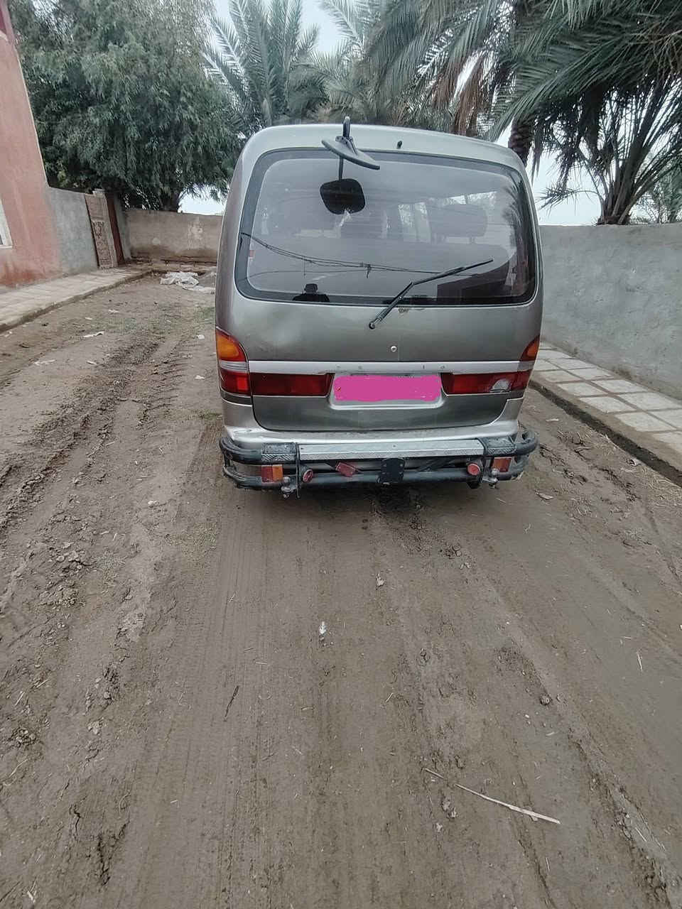 السلام عليكم ابريجو للبيع موديل ٩٩ رقمه كربلاء انكليزي سنويه لل٢٧ مكينه جديده كير جديد اكسن جديد باتري تايرات جدد  كهربايات جديد كله جاهزه السياره كشنات وكاعيه جدد مصفره من مرور ومن هيئه ربع ماعليه السياره وصل خط كوفه نجف مكان السياره نجف عباسيه اني مكلف بلنشر السعر يم راعيه رقم صاحب السياره ***********
