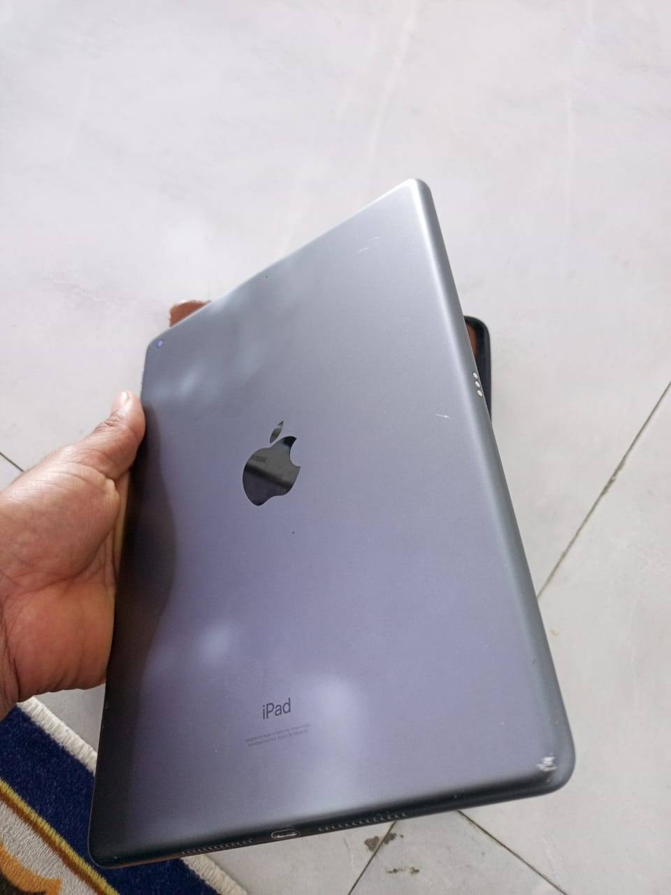 ايباد9 للبيع ذاكره 64 . السعر 225 وبي مجال


**إذا كنت صاحب هذا الإعلان وتريد حذفه لأي سبب، رجاءا أرسل رسالة إلى الدعم الفني**