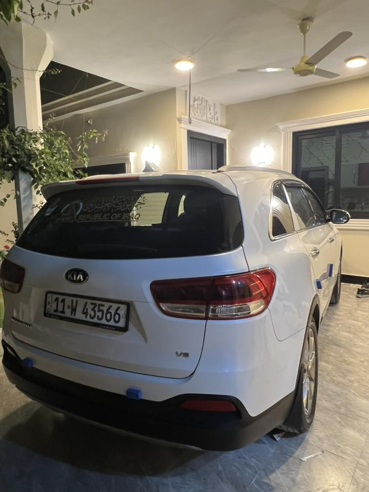 سورنتو ١٦ خليجي  رقم بغداد بسمي
فول مواصفات  واحد ع واحد 
مكفولة كفالة عامه
محرك  والكير كفالة عامة 
عداد المسافة80الف حقيقي
 المواصفات 
ستة سلندر 
٧راكب 
فور ويل 
٣ قطع تبريد 
بصمة تشغيل 
ابواب بصمة
مرايات شفط مع اشاير 
زراك لايت 
بانو راما طكتين جام 
مري شفط 
علامة سورنتو بدوسة ضوئيه
حساسات امامي
حساسات خلفي
٤ انضمة تشغيل سبورت ...ايكو.... عتيادي... ادشن
٥ ويل كروم
شاشة 
فول تحكم ستيرن 
مكينة وكير وحدادية كلش جديده
زنون عالي  ناصي 
كشافات ضباب
كشن السايق ولراكب كهربائي
كامرة دوارة خلفية
كشن امامي خلفي تدفئة وتبريد 
ونعتذر عن الاطالة بعد بيه مواصفات 
العنوان ديالى 
للاستفسار ***********
